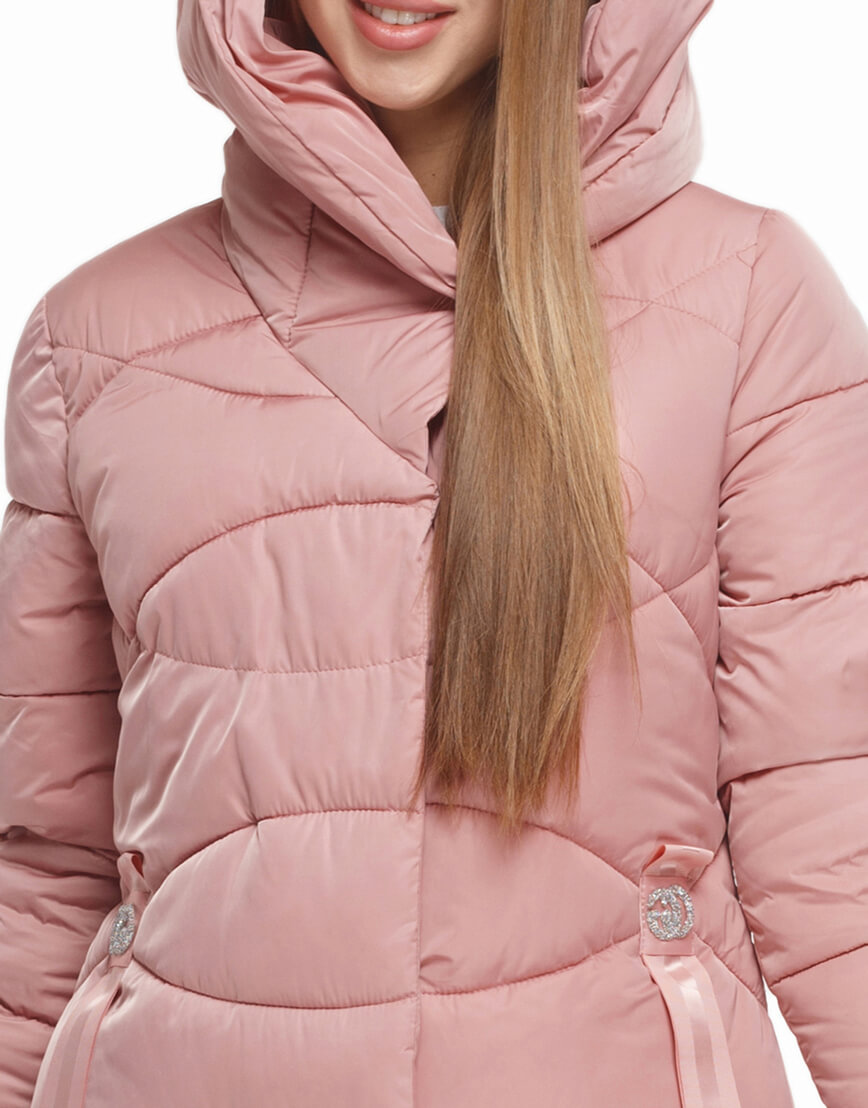 Брендовая куртка женская цвета пудры модель 5058 фото 4