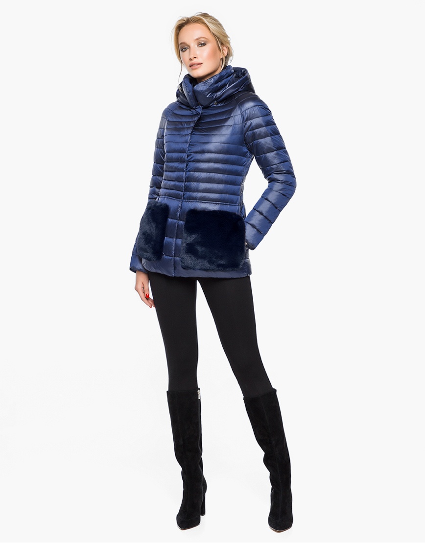 Современная сапфировая осенне-весенняя женская куртка Braggart модель 15115 фото 2